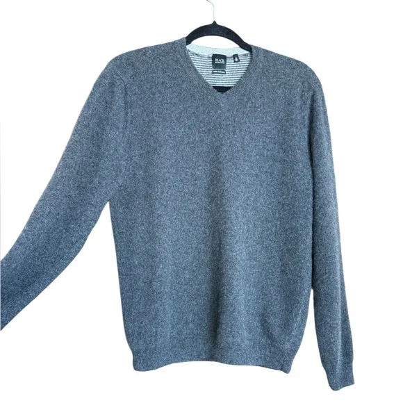 Saks Fifth Avenue Black Label 100% Cashmere V Neck Sweater Gray M